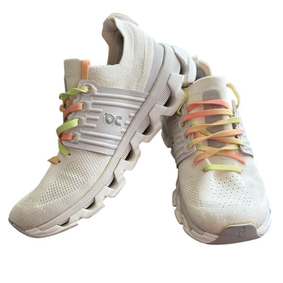 On Running Shoes - On Running Off White Sneakers with Colorful Laces